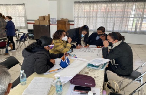 Atiende USET inquietudes de padres de familia en escuela ‘Juan Escutia’ de Santa Apolonia Teacalco